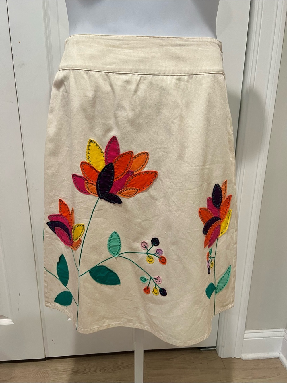 Boden Embroidered Cream Floral A-Line Skirt